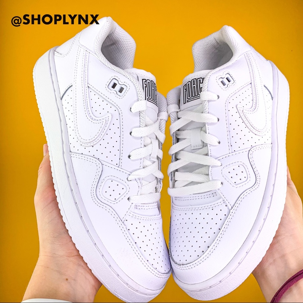 Nike White Low Top Sneaker Size 7 - Picture 5 of 7